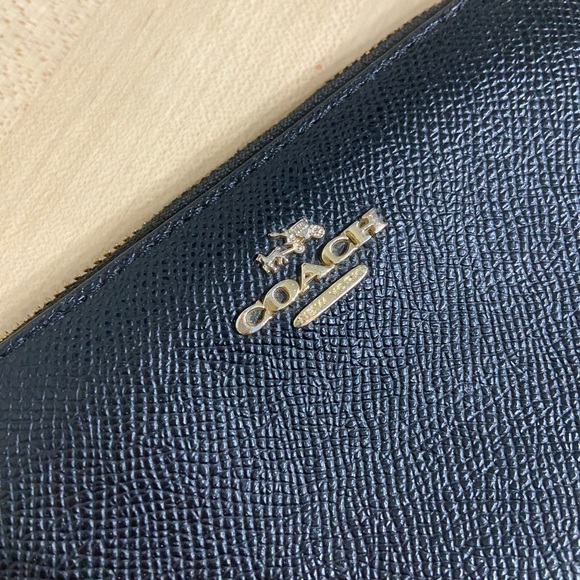 COACH Classic Black Leather Rectangular Wallet - Picture 7 of 7